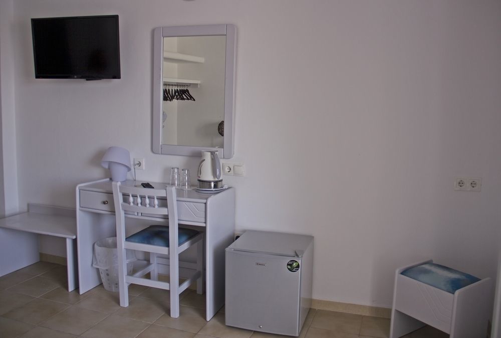 Atlas Boutique Hotel Камарі Екстер'єр фото